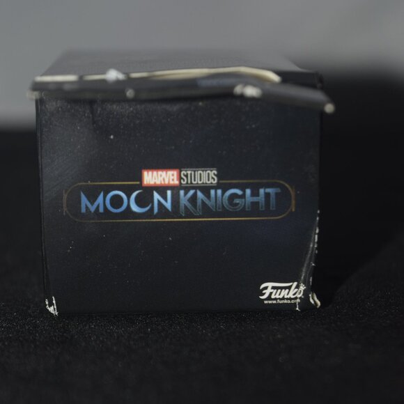 Funko Pop! Marvel - Moon Knight: Moon Knight Vinyl Keychain - Picture 5 of 6